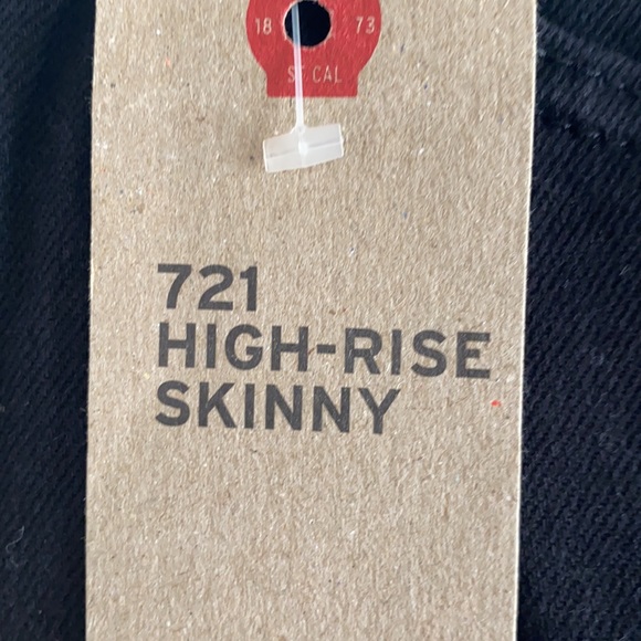 Levi’s 721 high rise skinny jeans - Picture 5 of 5